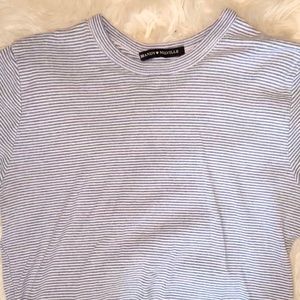 brandy melville crop top